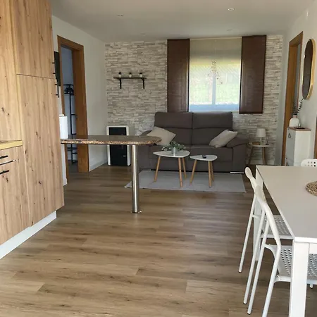 Casa A Gandriña 1 *